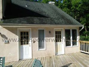 power washing & roof cleaning service