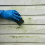 how to clean vinyl siding